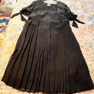 Little Black Dress Crepe Fully-Lined Pleated Elegant Roamans 22W